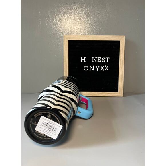 Stanley x Barbie Rockers Barbie 40oz Quencher Limited Edition Collab - Picture 8 of 11